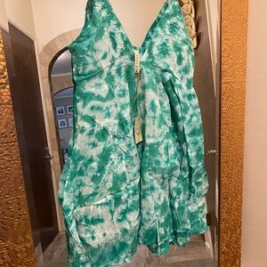 NWT RAGA X Anthropology Tie Dye Pintuck
Babydoll Mini Dress Size medium